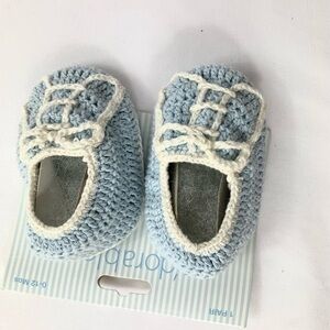 Adorable baby new born shoes Sz 0-12 month